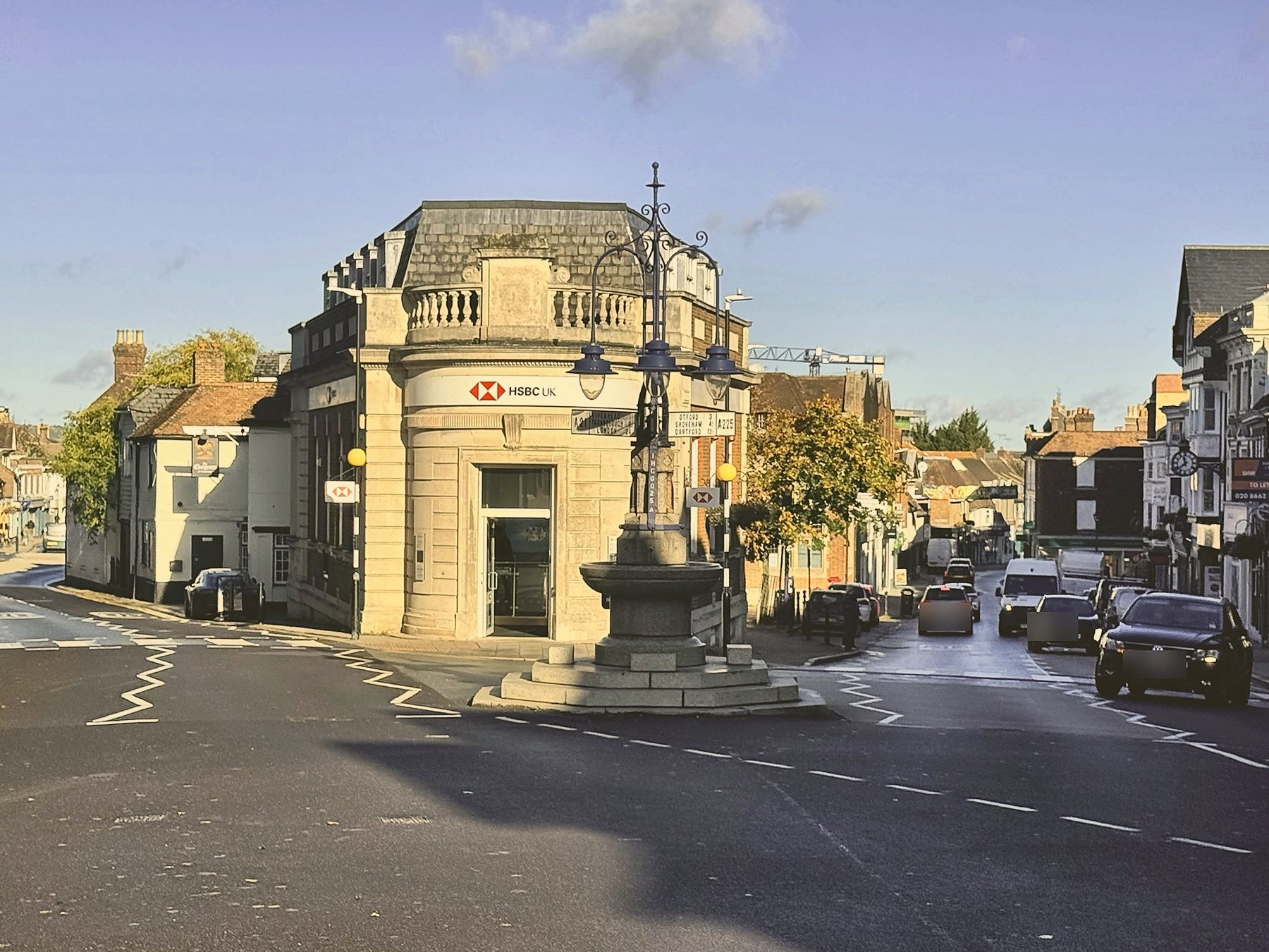 Sevenoaks High Street and drinking fountain